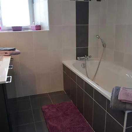 La Maison D'alphonse 7/8 Personnes בית נופש Saint-Leger-du-Malzieu